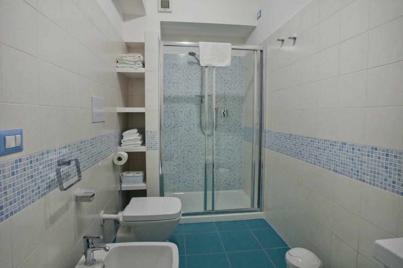 B&B A Due Passi Dal Mare Catona Di Reggio Calabria Exterior photo